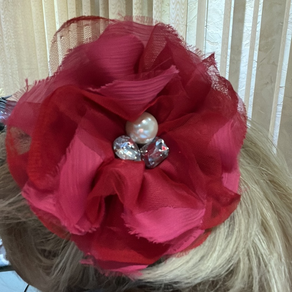 Pin - Picture 5 of 5
